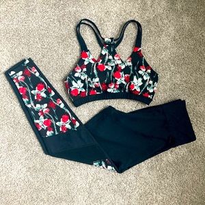 MINKPINK Athletic Bra and Leggings Set
